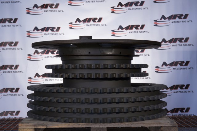 06-047-035 Oilwell E 2000 High Sprocket Assy (3)